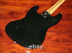 1974 Fender Jazz Bass Black
