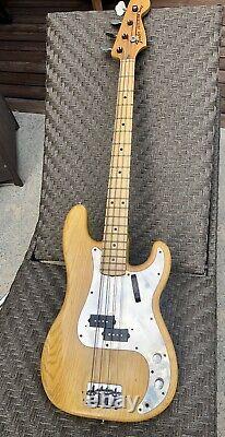 1976 Fender P Precision bass vintage, natural Fitted Road Case Original