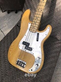 1976 Fender P Precision bass vintage, natural Fitted Road Case Original