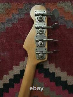 1976 Fender Precision Fretless Bass