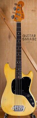 1978 Fender USA American Musicmaster Bass guitar Olympic White cool vintage