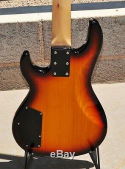 1985 G&L L-5500 5-string Electric Bass Guitar Sunburst G&L Case Leo Fender USA