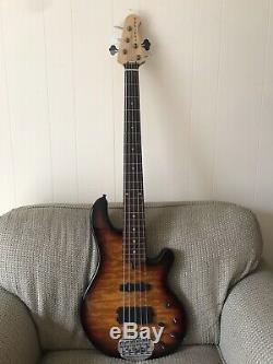 2006 Lakland Deluxe 55-94 5-String Electric Bass Guitar. 8.8 Pounds! Quilt Top