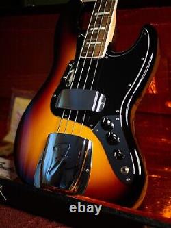 2017 Fender American Vintage'74 Jazz Bass in 3 Tone Sunburst with OHSC