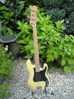 2019 Fender Player P Bass