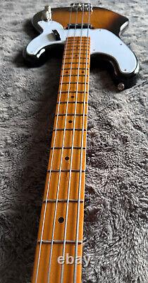 2021 Squier Classic Vibe'50s Precision Bass in Two Tone Sunburst