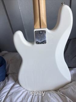 2024 Fender Precision Bass Polar White with 60s Upgrades