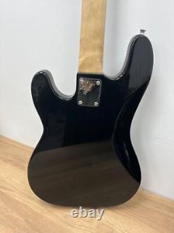 3rd Avenue Full Size 4/4 Electric Bass Guitar Beginner Pack Kit XF204ABKPK