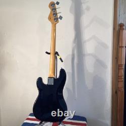 4-String Electric Bass Guitar (V4 BLACK) 1/2 RRP