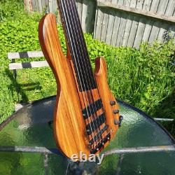 6 String fretless bass guitar by João Gravina Brazilian Luthier