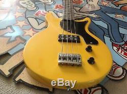 ANTORIA NEW MODEL SHORT SCALE BASS GUITAR New Yorker Les Paul Junior + Case