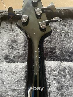 Aria Pro 2 Magna MAB 20/5 5 string bass with case