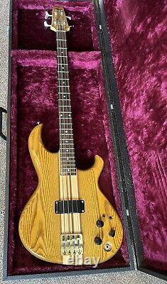 Aria Pro II 2 SB-1000 Bass 1984 Minty