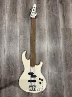 Aria Pro II Fretless Bass Guitar'the Cat Series' Circa 1980