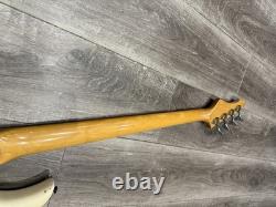 Aria Pro II Fretless Bass Guitar'the Cat Series' Circa 1980
