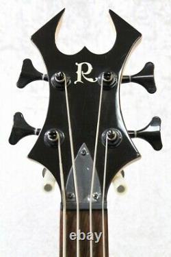 B. C. Rich warlock bass Black