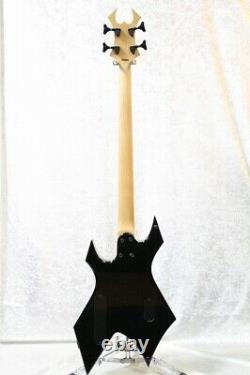 B. C. Rich warlock bass Black