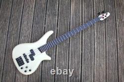 Bass Collection Active Bass in Pearl White