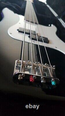 Bass Guitar Fender S-Quire P-BASS (precision bass)