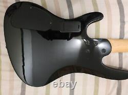 Bass Washburn Bantam XB120