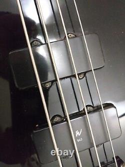 Bass Washburn Bantam XB120