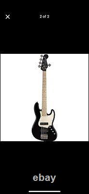 Bass guitar used 5 string