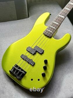 Charvel Pro-Mod San Dimas parts bass EMGs, Rosewood Neck with Block Inlays