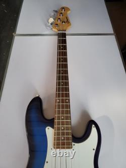 Cheetah 4 String Bass Guitar. Midnight Blue, Split Coil Pickups. Great Beginners