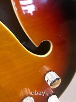 Chowny CHB-1 Long Scale Tobacco Sunburst Semi Hollow Body Bass Guitar