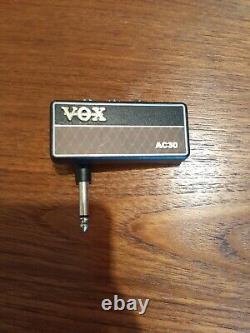 Cort Action Pj Bass And Vox Headphone Amp