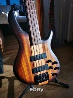 Cort C4 Plus ZMBH Bass Guitar
