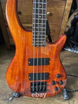 Dean Edge 4 Bass Guitar And Vox Pathfinder Amplifier
