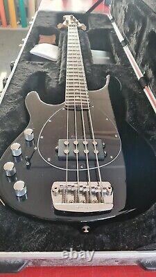 ERNIE BALL MUSIC MAN Sterling bass guitar LEFT HANDED STINGRAY 4H