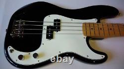 Electric Bass Fender Standard Precision