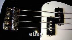 Electric Bass Fender Standard Precision