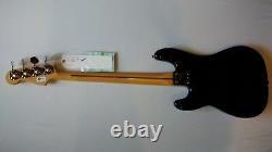 Electric Bass Fender Standard Precision