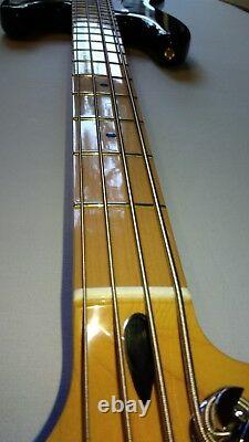 Electric Bass Fender Standard Precision