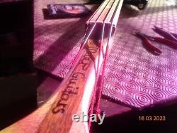 Electric fretless bass guitar 4 string