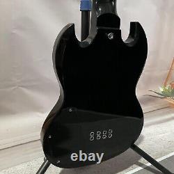 Factory Black Body Electric Bass Guitar Black Fretboard 8 String Chrome Hardware