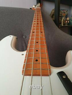 Fantastic Squier 50s Precision Bass