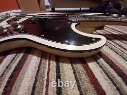 Fender Aerodyne Jazz Bass Guitar