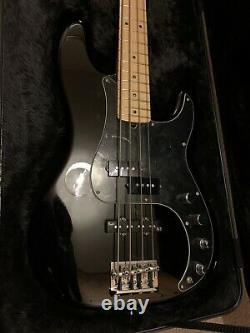 Fender American Deluxe Precision Bass