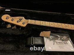 Fender American Deluxe Precision Bass