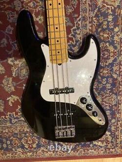 Fender American Standard Jazz Bass Guitar (with fender strap and hard case)