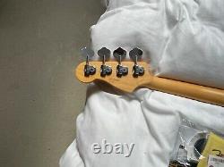 Fender American Standard Precision Bass Rosewood Fingerboard Sunburst Body