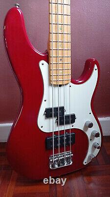 Fender American USA Deluxe Precision Bass Active 4 String Candy Apple Red