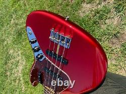 Fender American USA Original'60s Jazz Bass Candy Apple Red