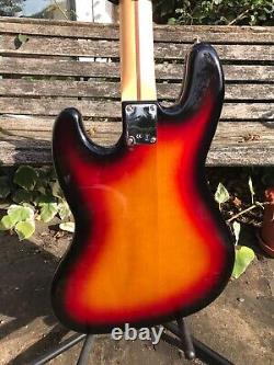 Fender Classic Series 60's Jazz Bass Sunburst