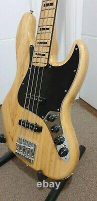 Fender Deluxe Active Jazz Bass. MIM. Immaculate