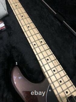 Fender Deluxe Dimension USA American 4 string Bass Hard Case Etc